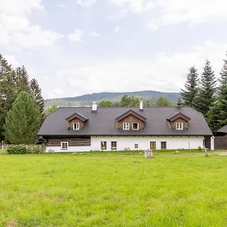 U šakala Apartmán *