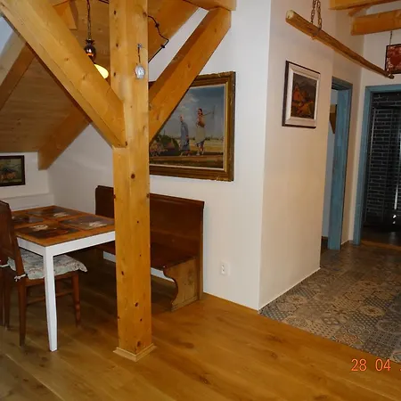 U šakala Apartmán